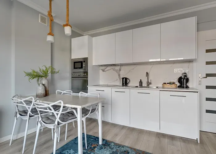 Bosman With Parking Close To The By Lion